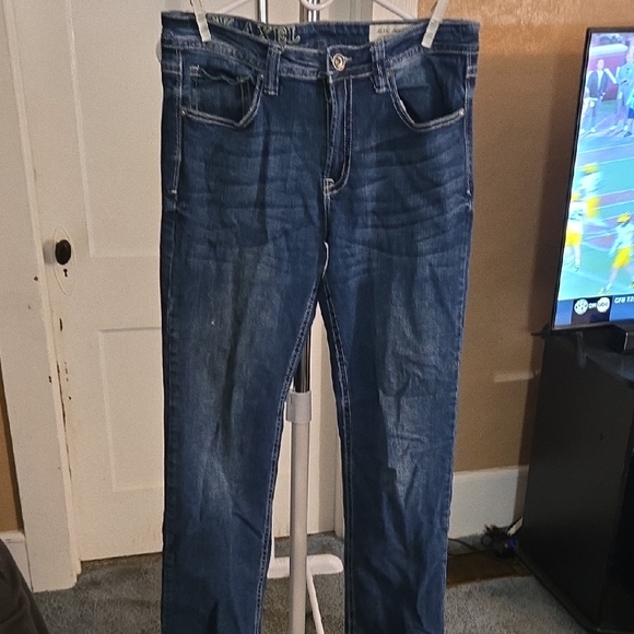 Stylish Bootcut Jeans for Men - Picture 1 of 7